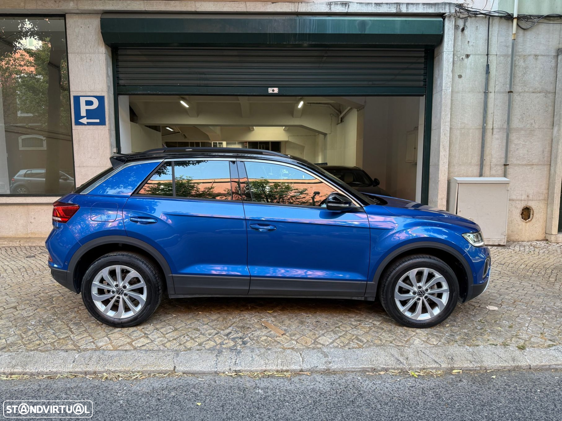 VW T-Roc 1.5 TSI Black Style DSG - 2