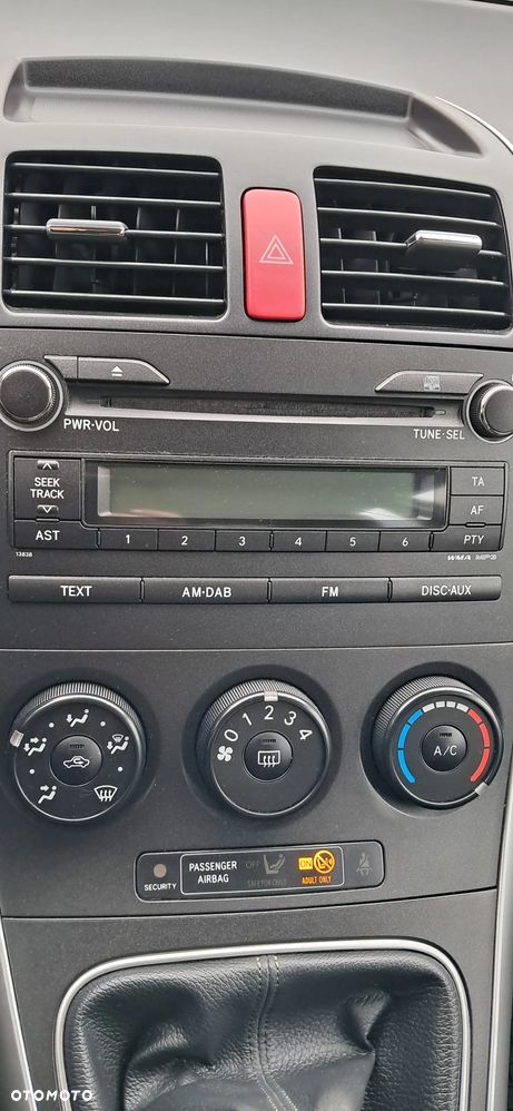 Toyota Auris 1.6 Comfort - 10