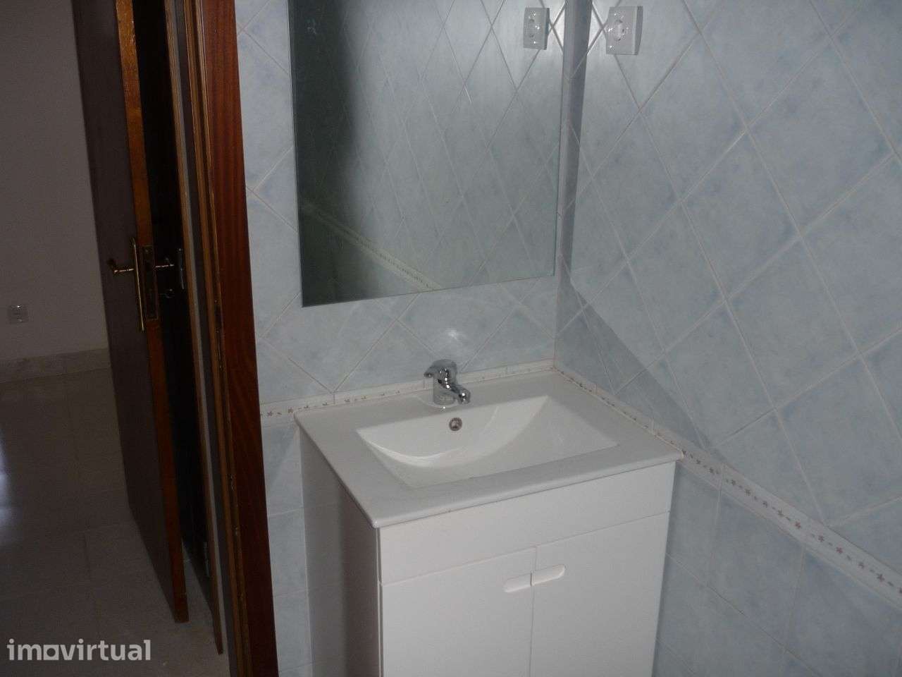Arrendamento: Apartamento T4 em S.Martinho do Porto, 100m da Praia - Grande imagem: 5/13