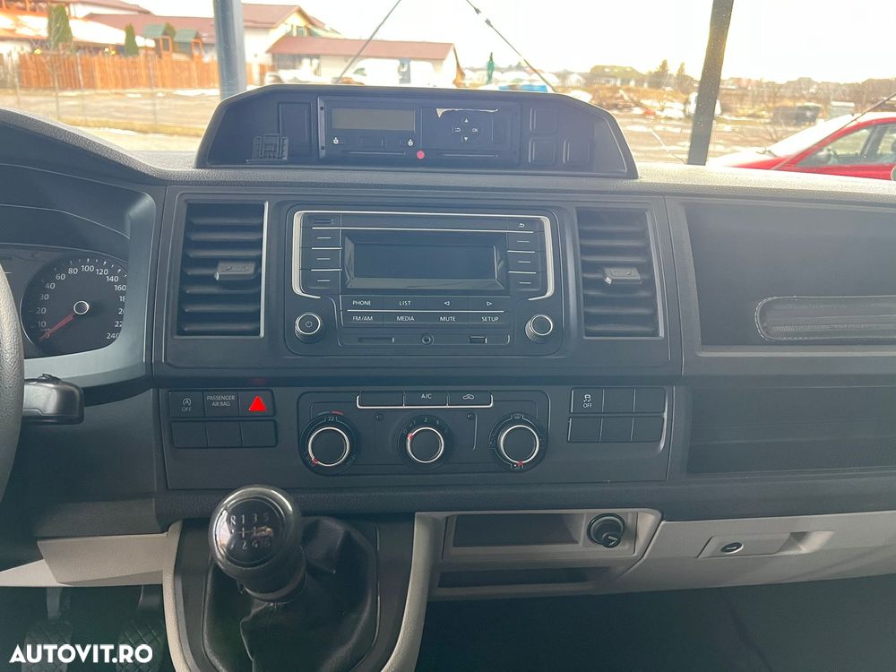 Volkswagen Transporter Doka 4MOTION (4X4) - 29