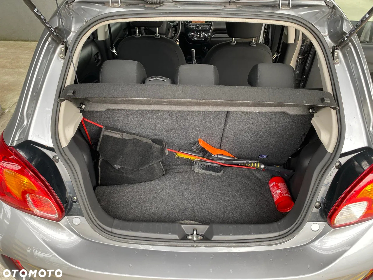 Mitsubishi Space Star 1.2 Entry - 18