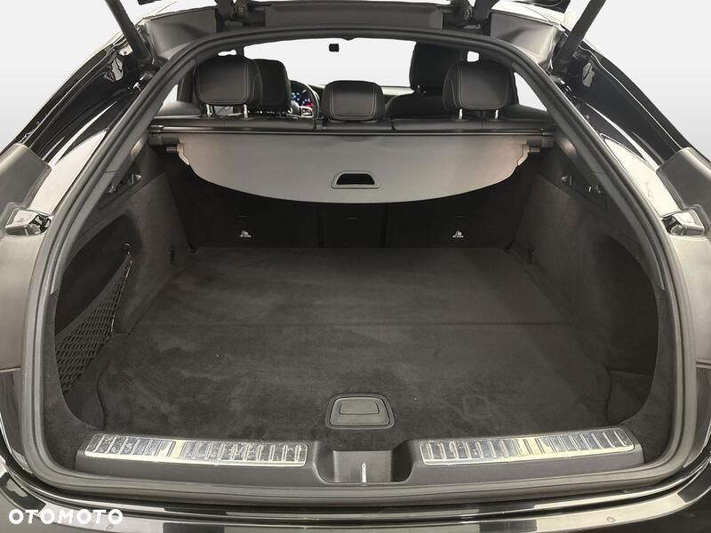 Mercedes-Benz GLC - 21