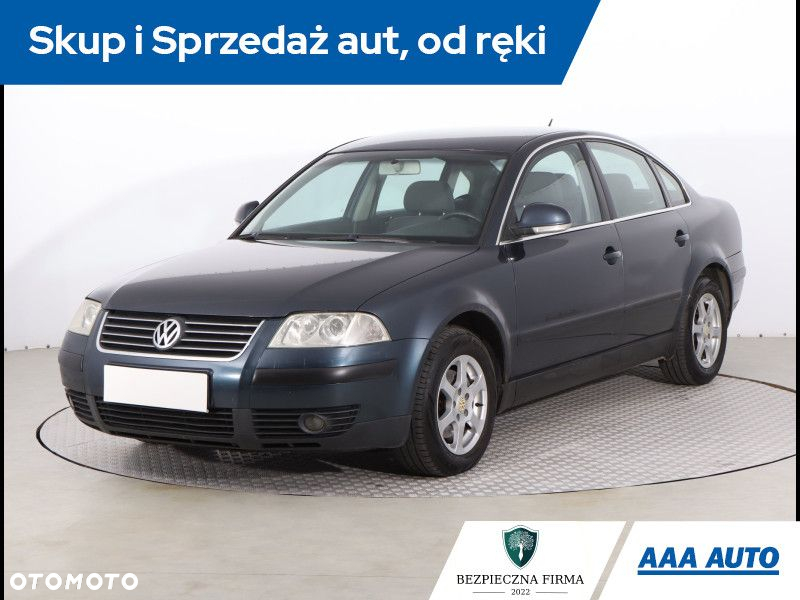 Volkswagen Passat - 2