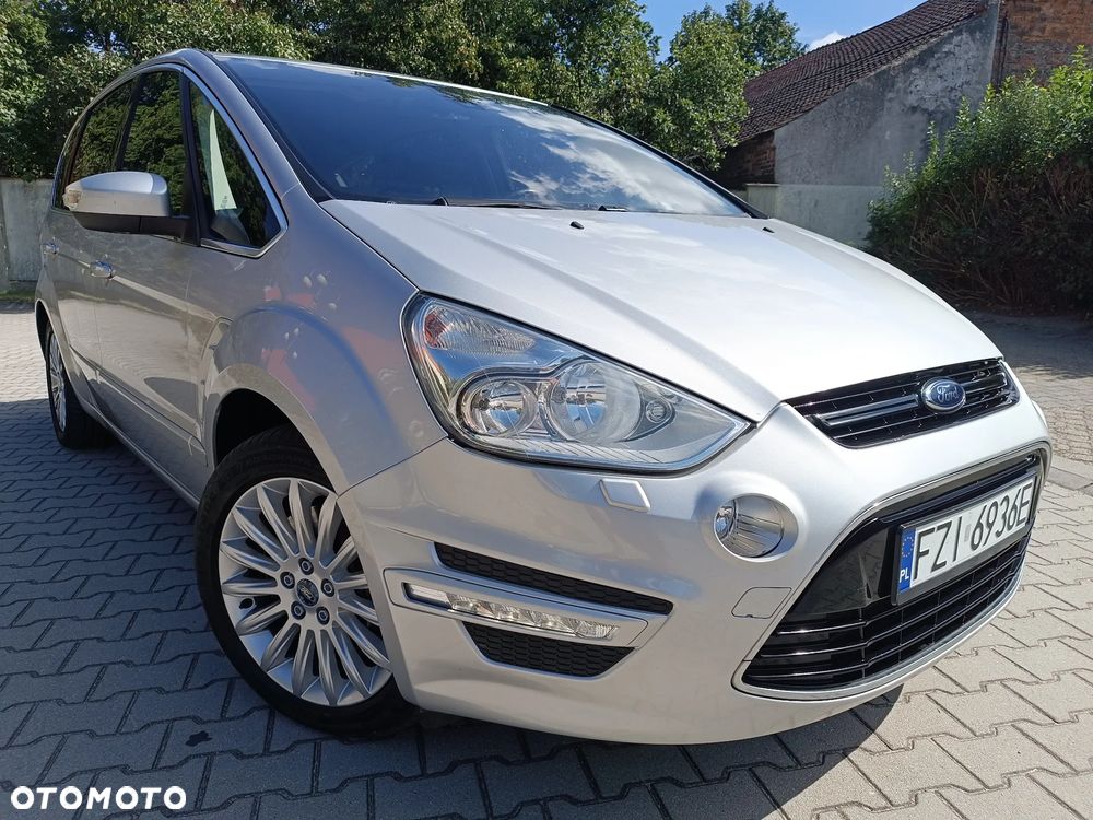 Ford S-Max 2.0 EcoBoost Titanium - 1