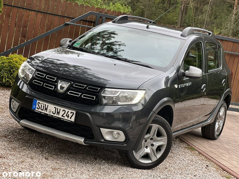 Dacia Sandero Stepway TCe 90 (S&S) Celebration - 13