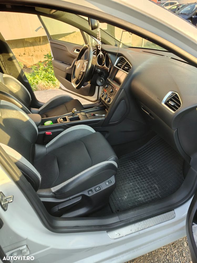 Citroën DS4 1.6 THP BVA6 So Chic - 2