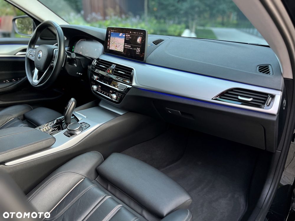 BMW Seria 5 520d MHEV Luxury Line sport - 36