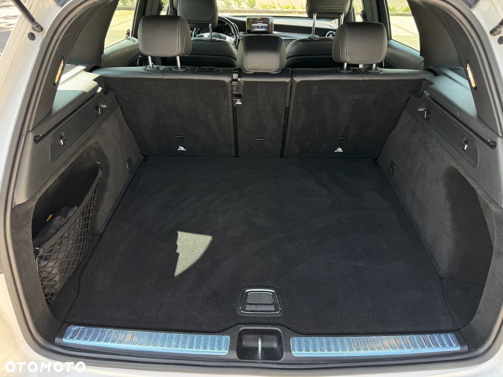 Mercedes-Benz GLC 220 d 4-Matic - 13