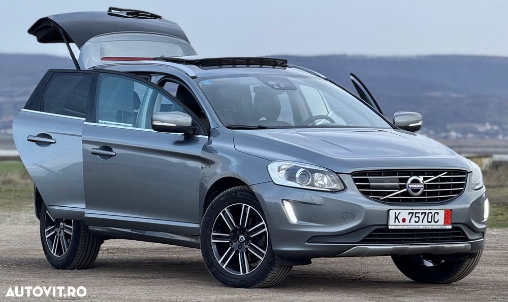 Volvo XC 60 D4 Momentum - 28