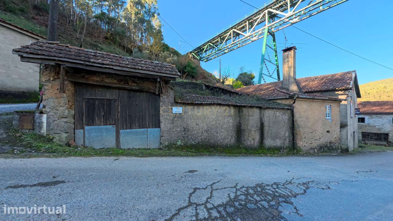 Moradia em pedra isolada em Trezói – Mortágua - Grande imagem: 2/10