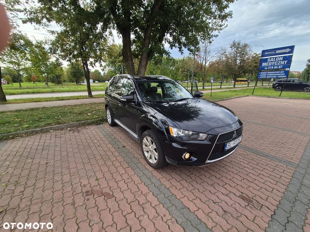 Mitsubishi Outlander 2.0 Intense NAVI 2WD EU5 CVT - 10