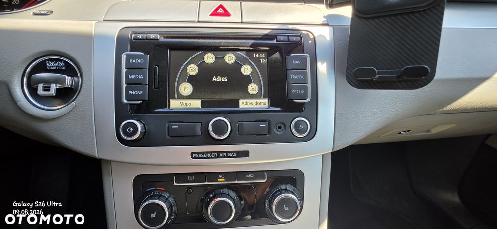 Volkswagen Passat 2.0 TDI Comfortline DSG - 13