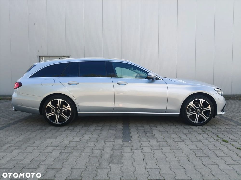 Mercedes-Benz Klasa E 220 d 9G-TRONIC Avantgarde - 6