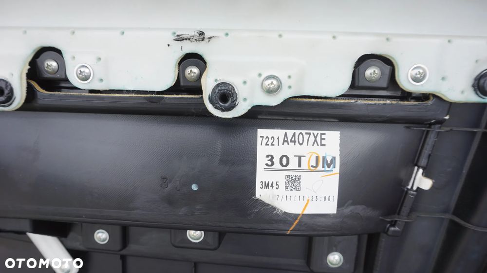 Mitsubishi Pajero IV 3.2 DID 5D Long boczek drzwi tapicerka lewy przod Europa - 5