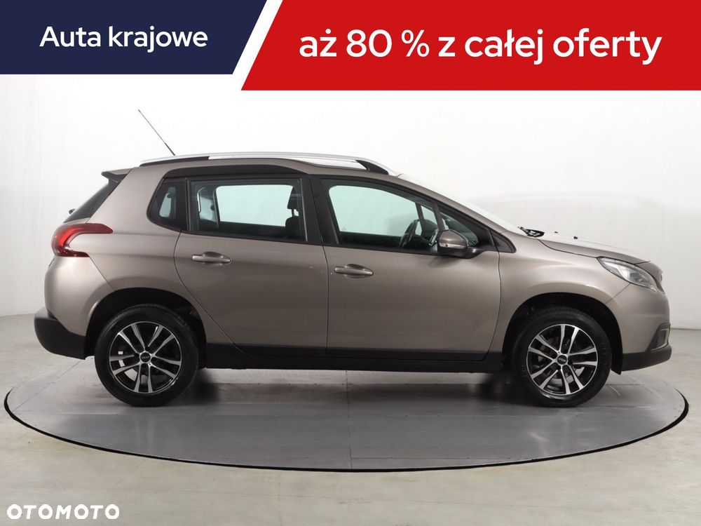 Peugeot 2008 - 8