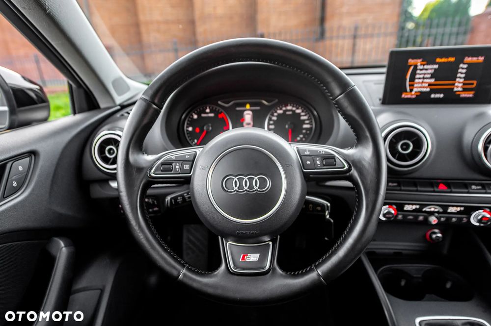 Audi A3 Sportback 2.0 TDI Quattro Attraction - 25