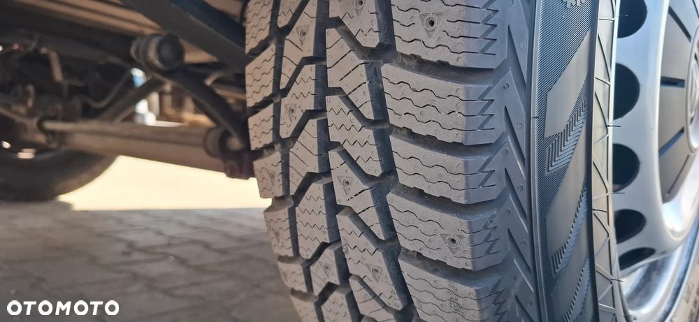 Volkswagen Crafter - 11