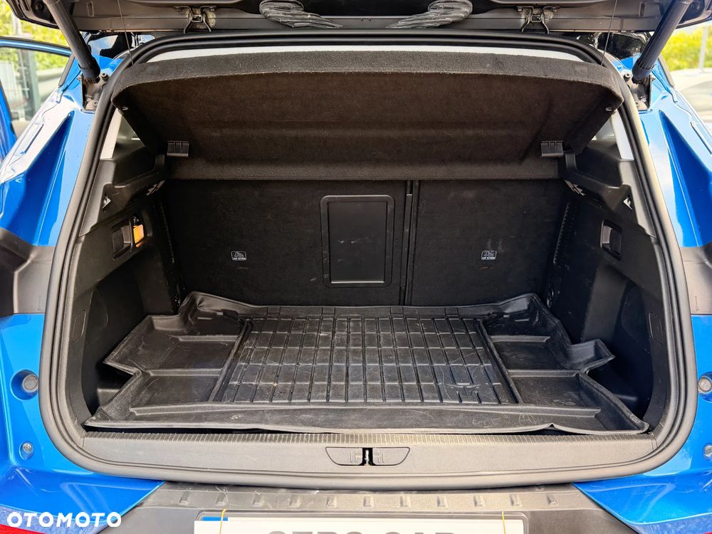 Opel Grandland X 1.6 T Elite S&S - 32