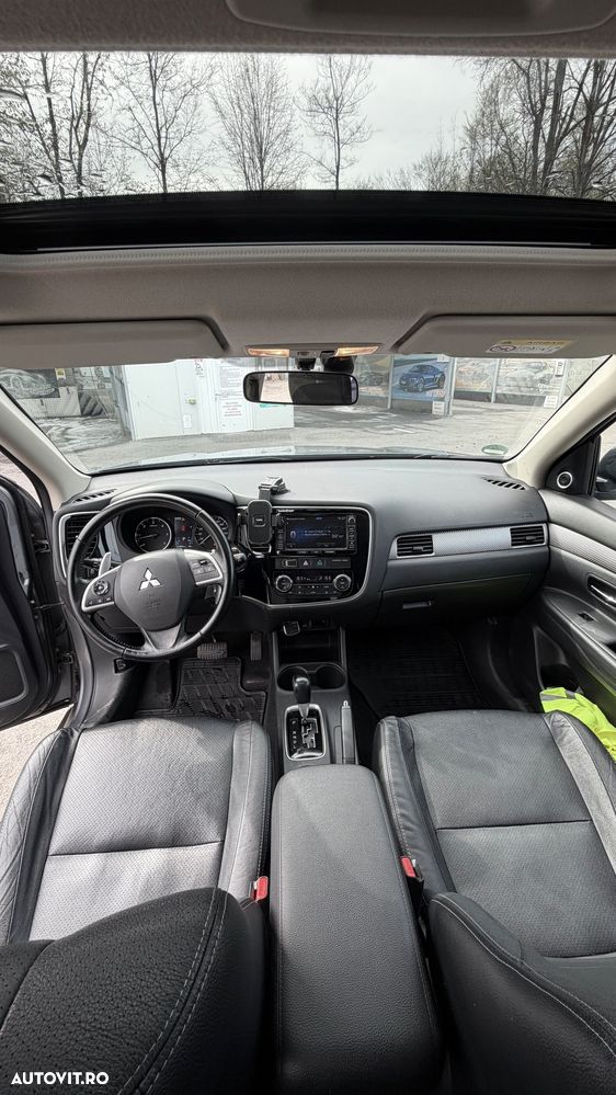 Mitsubishi Outlander 2.2L DI-D 6AT 4WD Intense+ A04 - 9