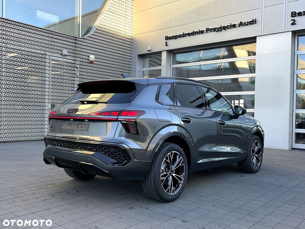 Audi Q3 - 11