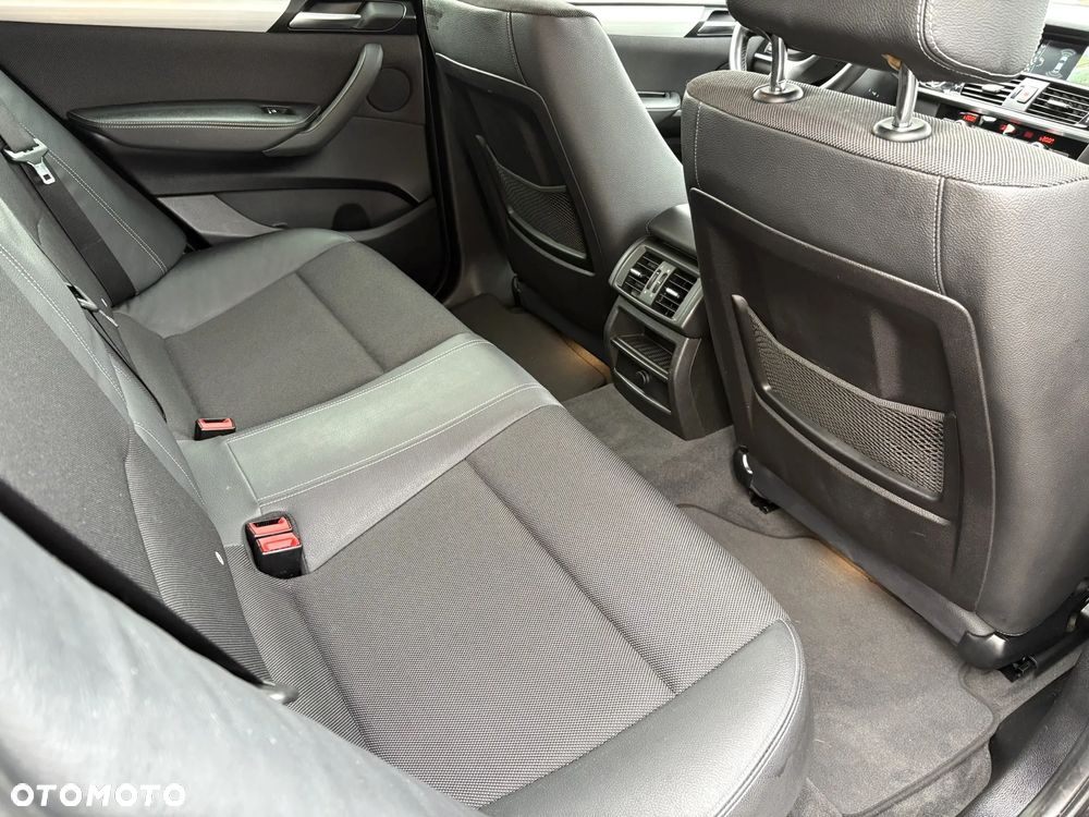 BMW X4 xDrive20i M Sport - 27