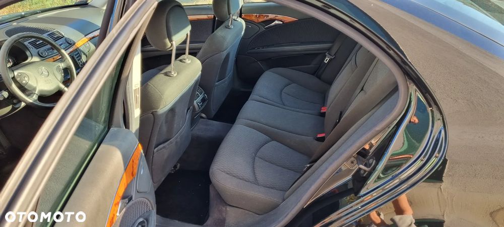 Mercedes-Benz Klasa E - 10