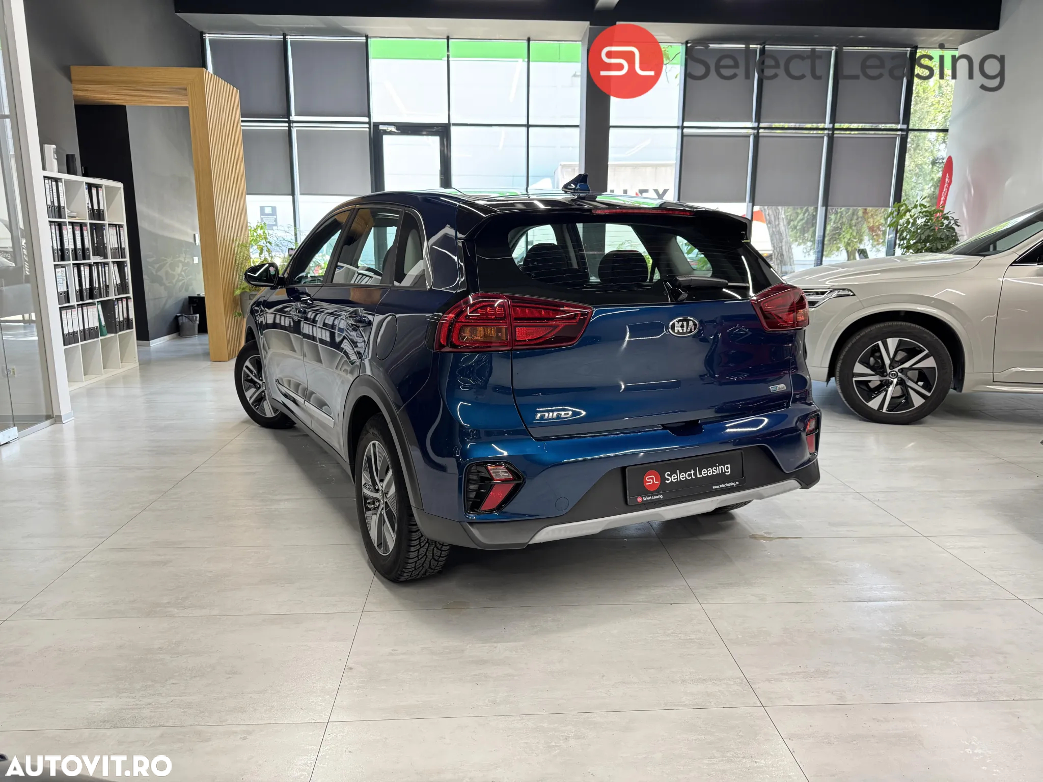 Kia Niro 1.6 GDI HEV 2WD OPF Aut. Edition 7 - 4