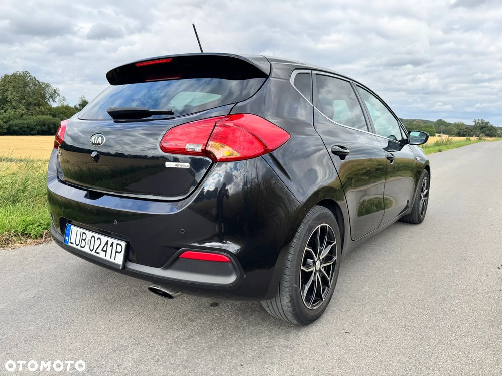 Kia Ceed 1.6 GDI L Business Line - 17