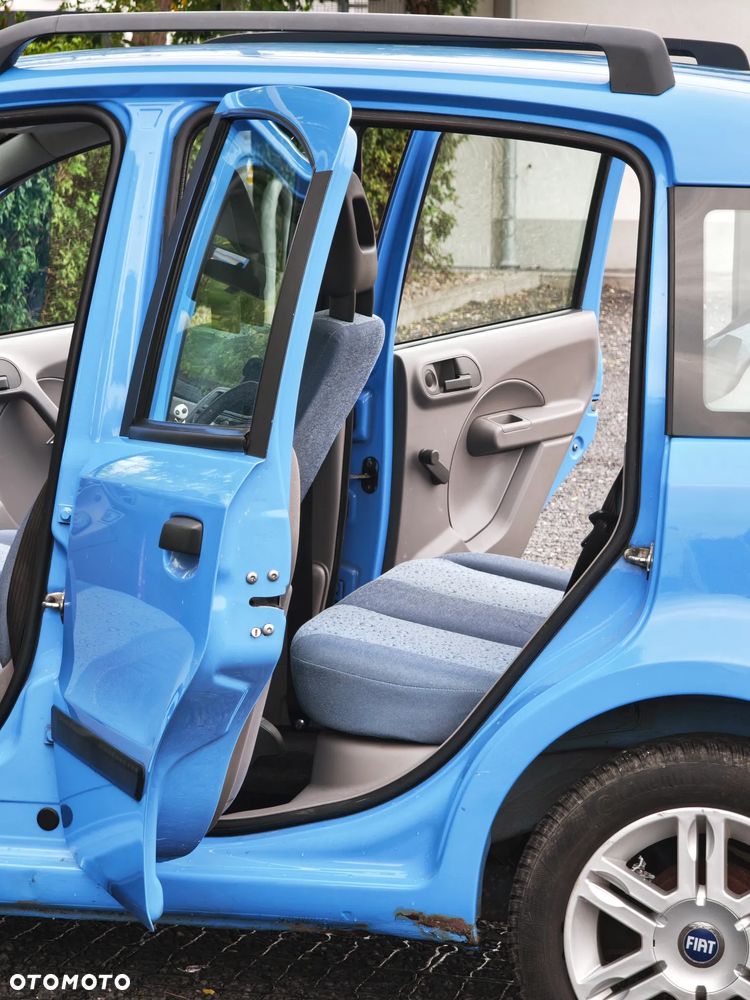 Fiat Panda 1.1 Active dla kobiet - 20