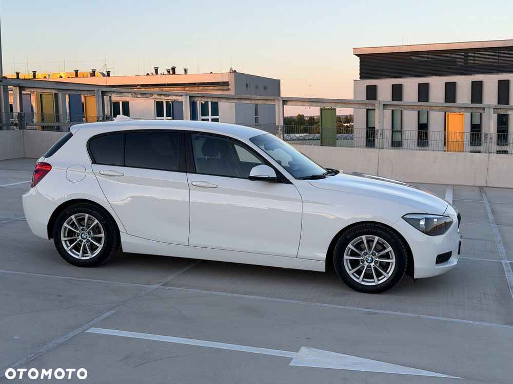 BMW Seria 1 120d - 4