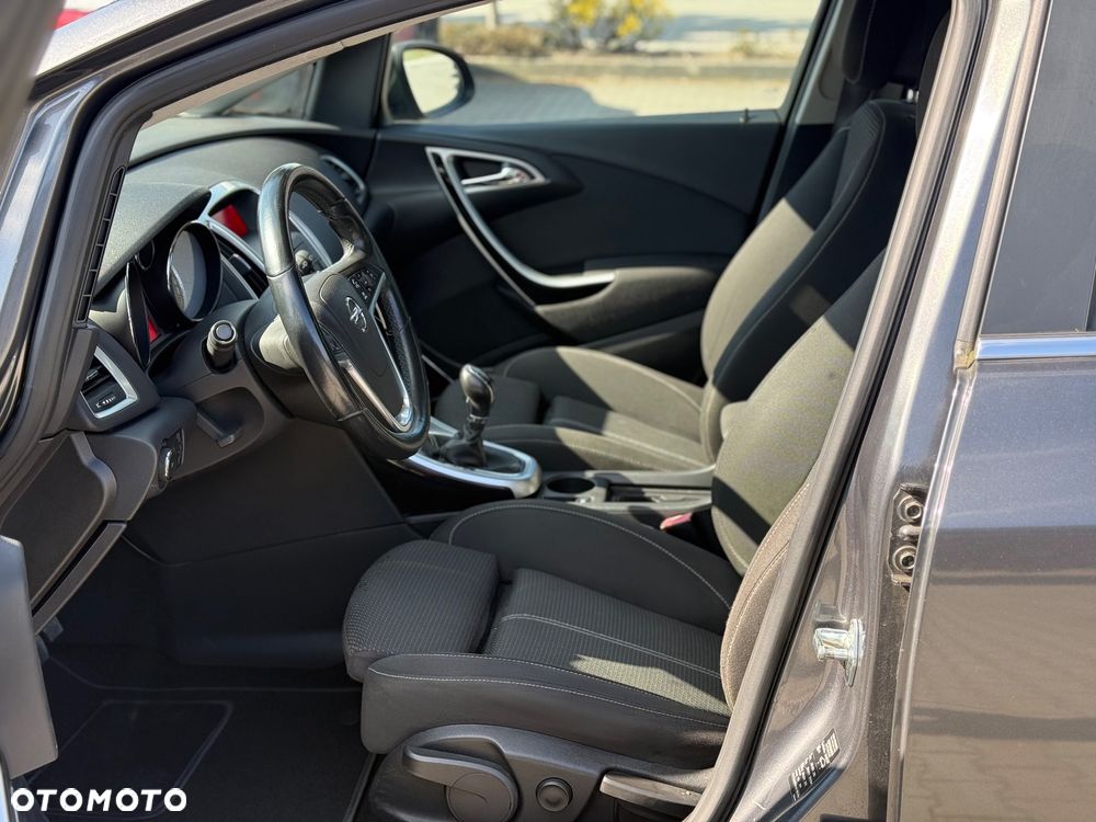 Opel Astra 1.4 Turbo Sport - 27