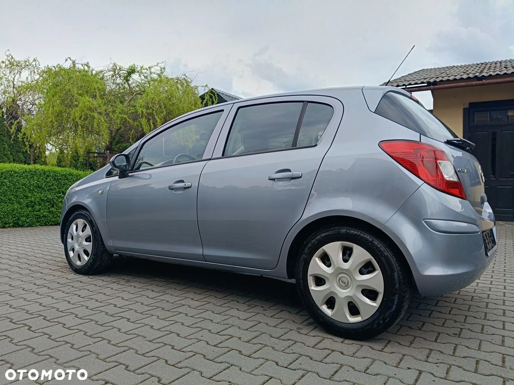 Opel Corsa 1.2 16V Enjoy - 20
