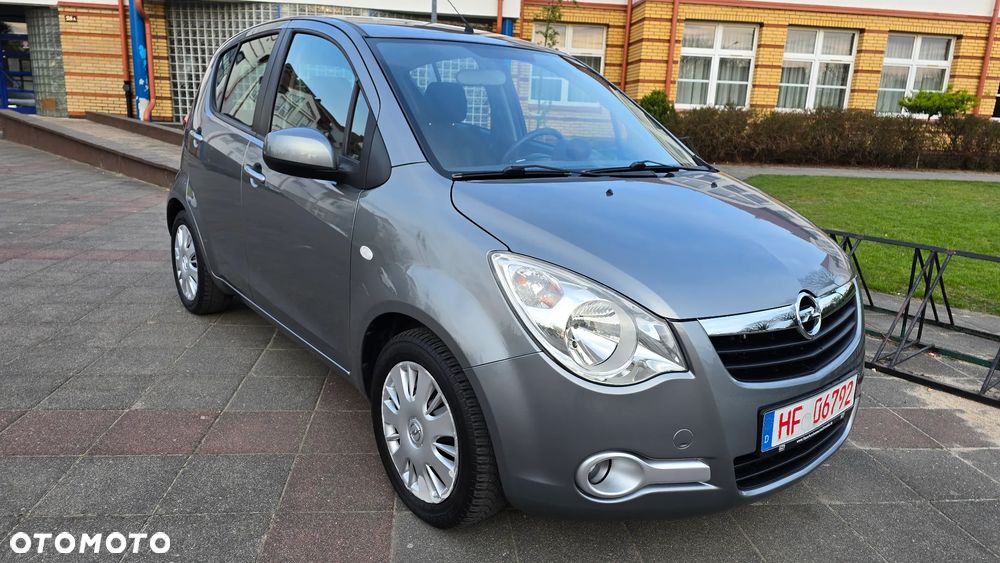 Opel Agila - 2