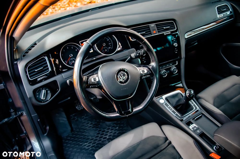 Volkswagen Golf VII 1.5 TSI BMT Highline - 5