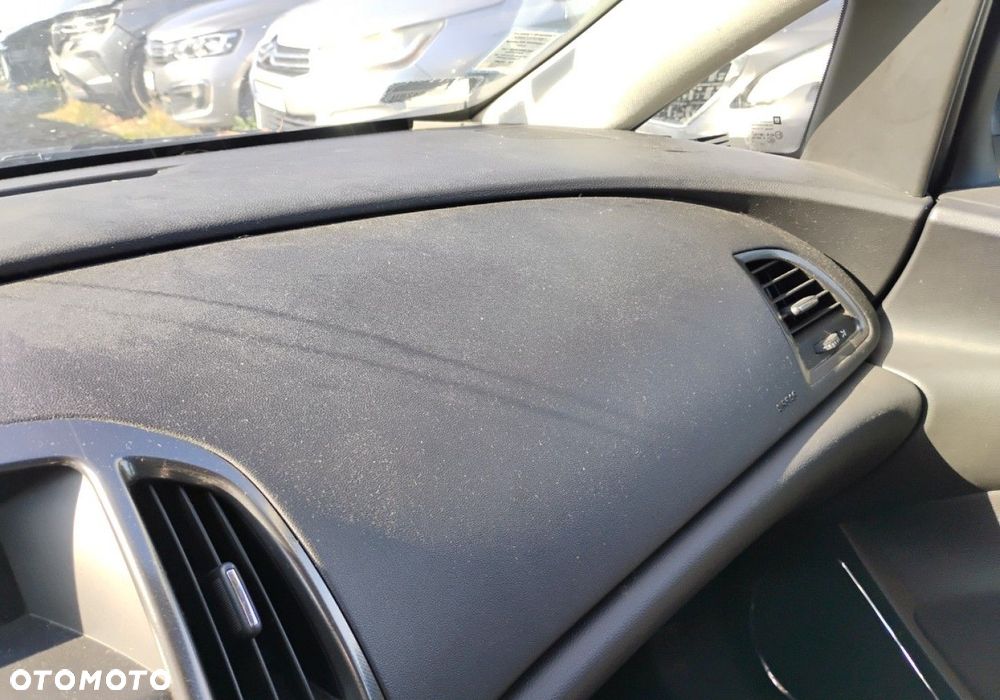 Opel Astra - 16