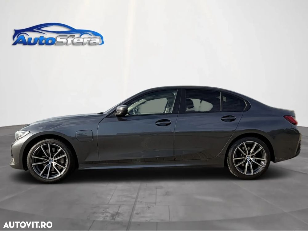 BMW Seria 3 330e Aut. Advantage - 5