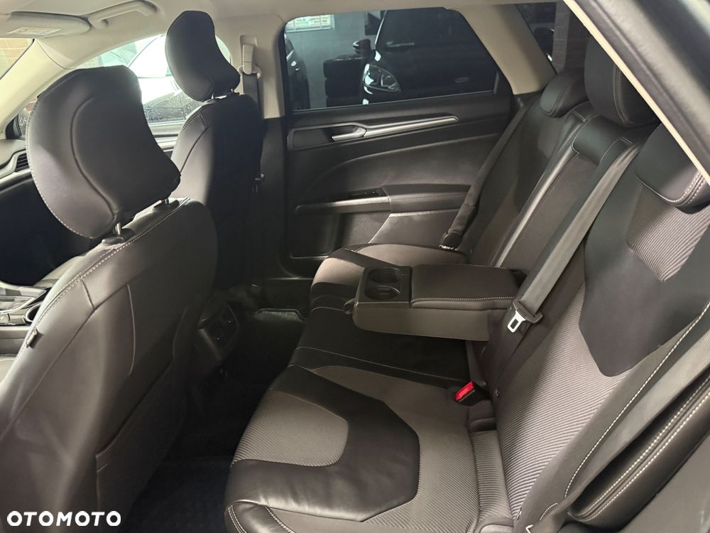 Ford Mondeo 2.0 TDCi STart-Stopp PowerShift-Aut Titanium - 16