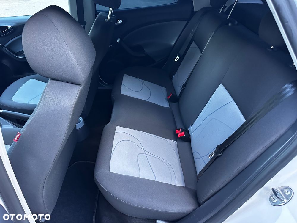 Seat Ibiza 1.4 16V Style - 23