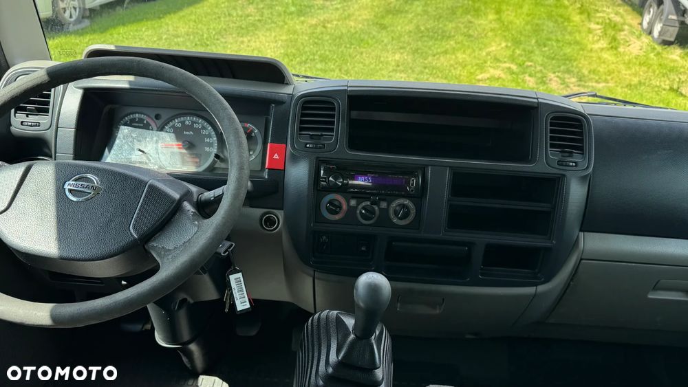 Nissan CABSTAR - 6