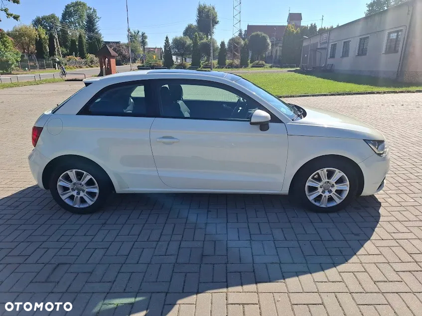 Audi A1 1.6 TDI Attraction - 13