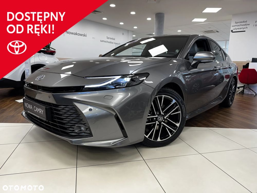 Toyota Camry 2.5 Hybrid Dynamic Force Executive e-CVT - 1