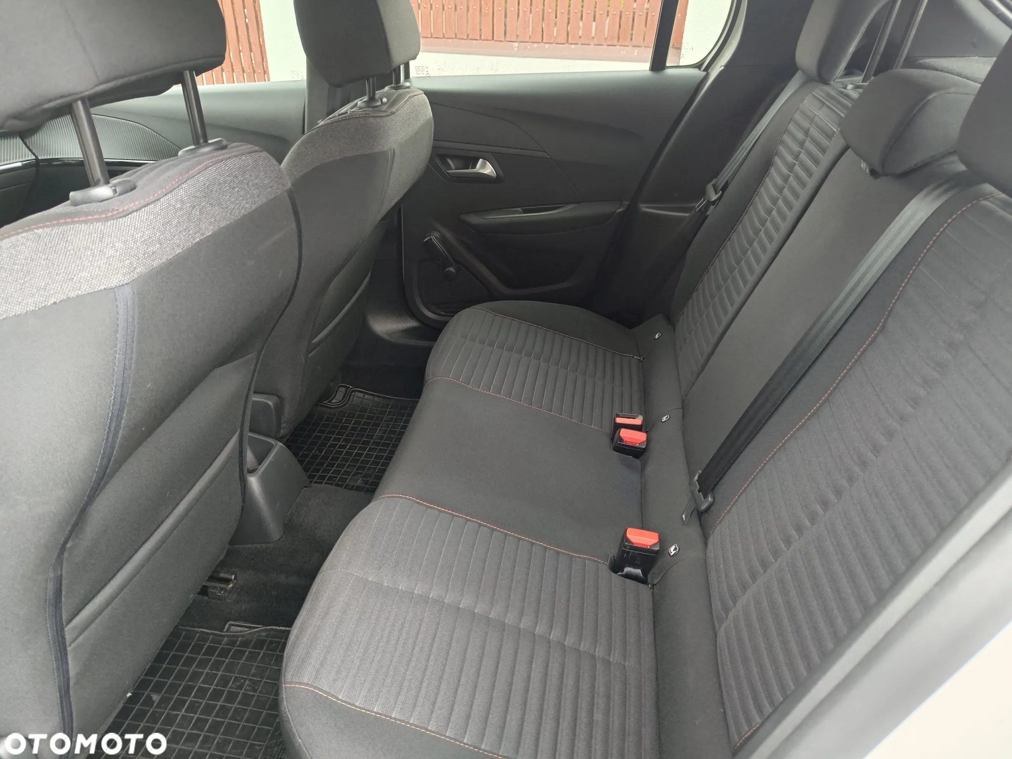 Peugeot 208 1.5 BlueHDi Active S&S - 36