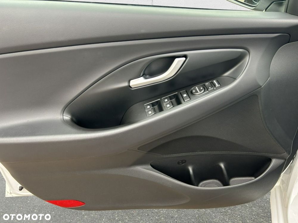 Hyundai i30 - 10