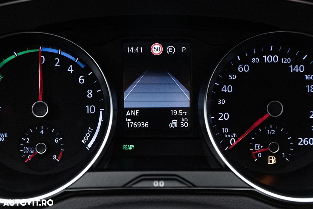 Volkswagen Passat 1.4 TSI DSG GTE - 36