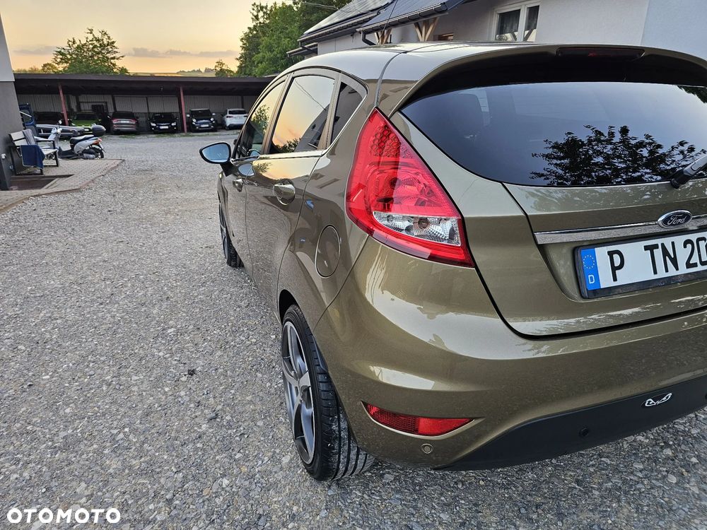 Ford Fiesta 1.6 Ti-VCT Titanium - 37