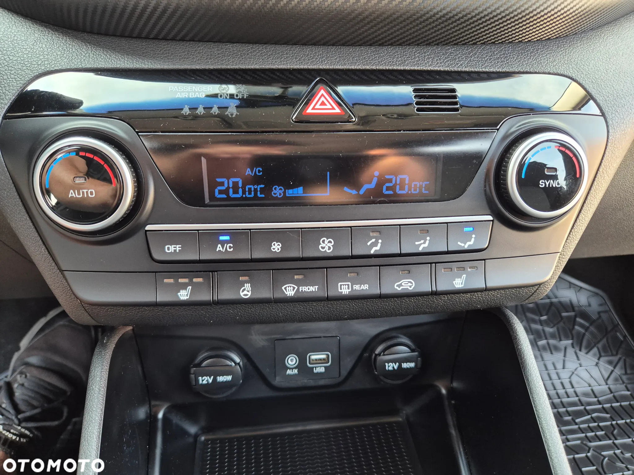Hyundai Tucson blue 1.6 CRDi 4WD Premium - 19