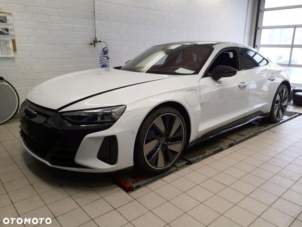 Audi RS e-tron GT - 1