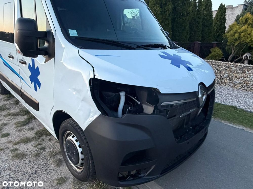 Renault MASTER _ 2024r _ KARETKA, AMBULANS _ 2.3 DCI 165KM _ 5 Osobowy - 27