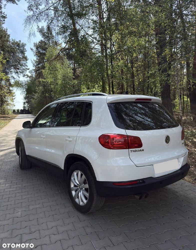 Volkswagen Tiguan - 4