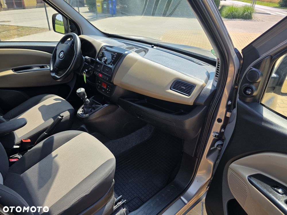 Opel Combo 1.6 CDTI L1H2 Selection - 19